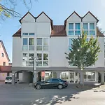 Finest Design Stuttgart Airport Messe Stadtbahn U7 Apartamento Ostfildern