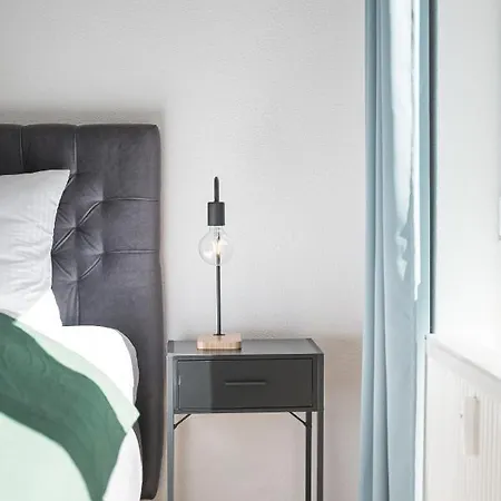 Finest Design Stuttgart Airport Messe Stadtbahn U7 Ostfildern