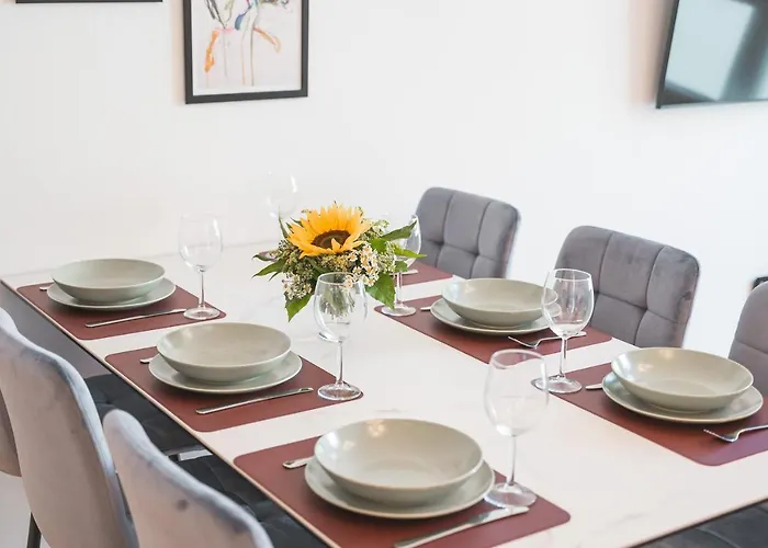 Finest Design Stuttgart Airport Messe Stadtbahn U7